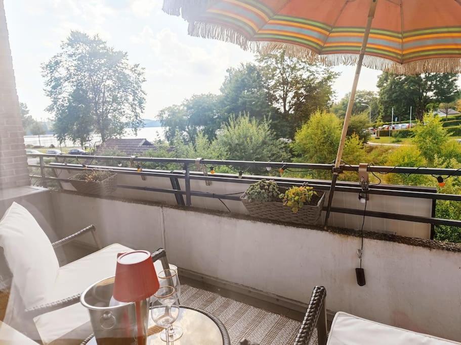 Wohnung Mit Direktem Seeblick Moehnesee Luaran gambar